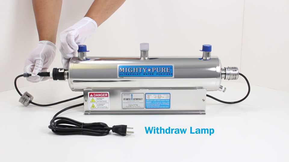 Withdraw Lamp from Mighty Pure UV Water Purifier Lamp